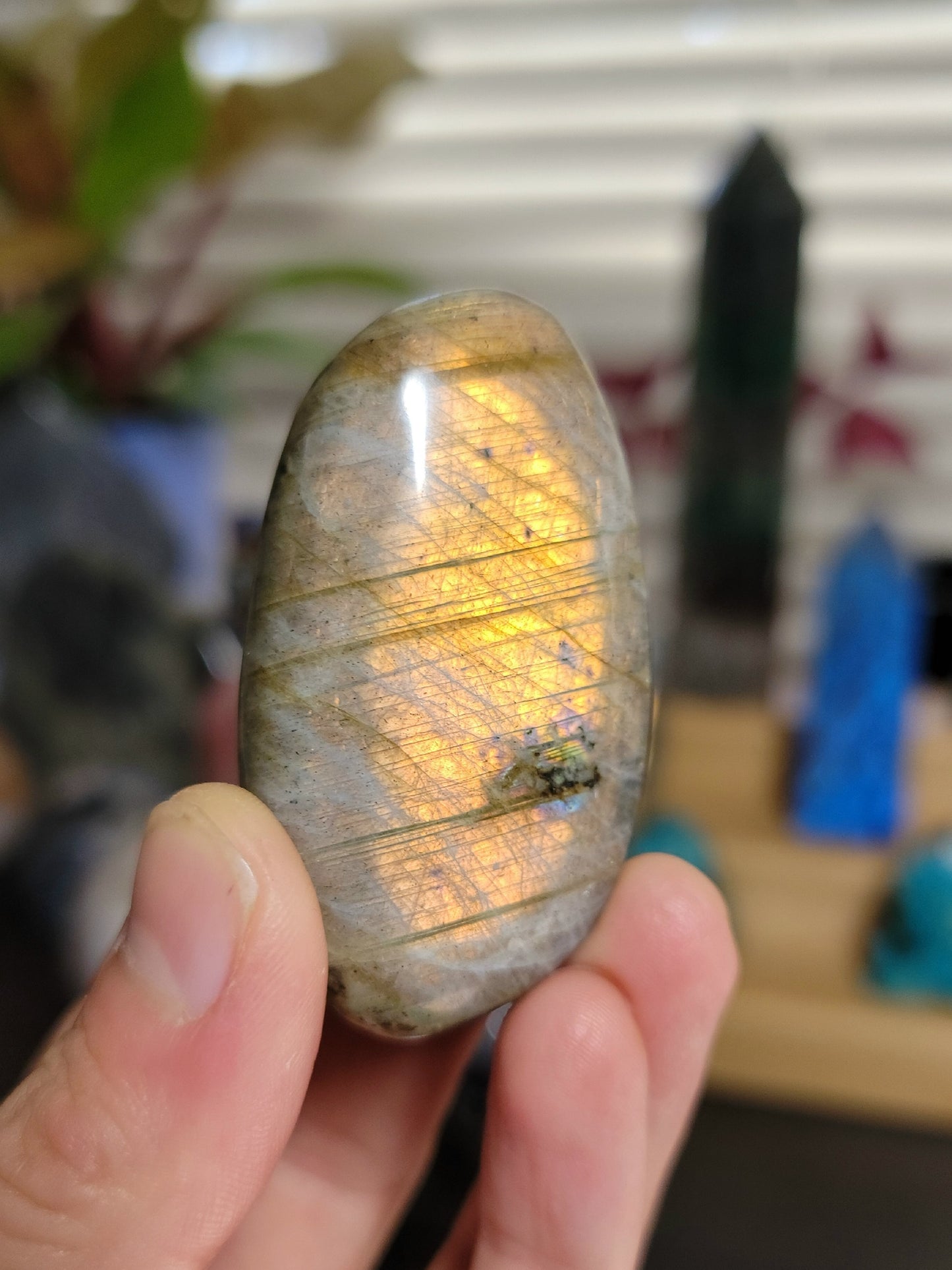 Labradorite Palm Stone