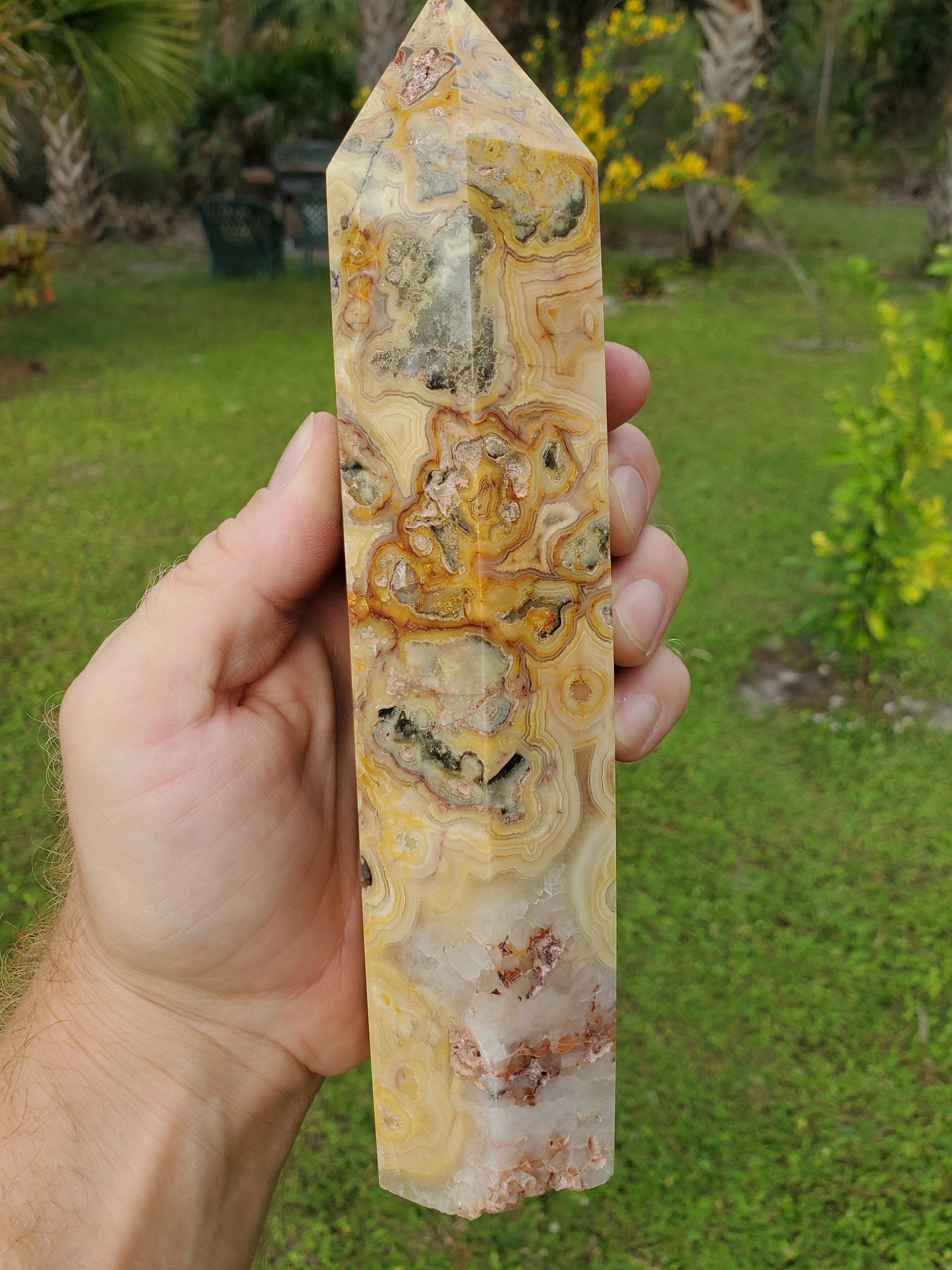 Mexican Crazy Lace Agate Tower 31.4 oz Natural Stone